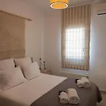 Cocos Villa Super Paradise Beach (Mykonos)