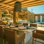 Cocos * Super Paradise Beach (Mykonos)